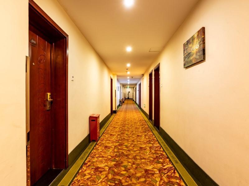 Greentree Inn Gansu Baiyin East Bus Station Lanbao Road Express Hotel Ngoại thất bức ảnh