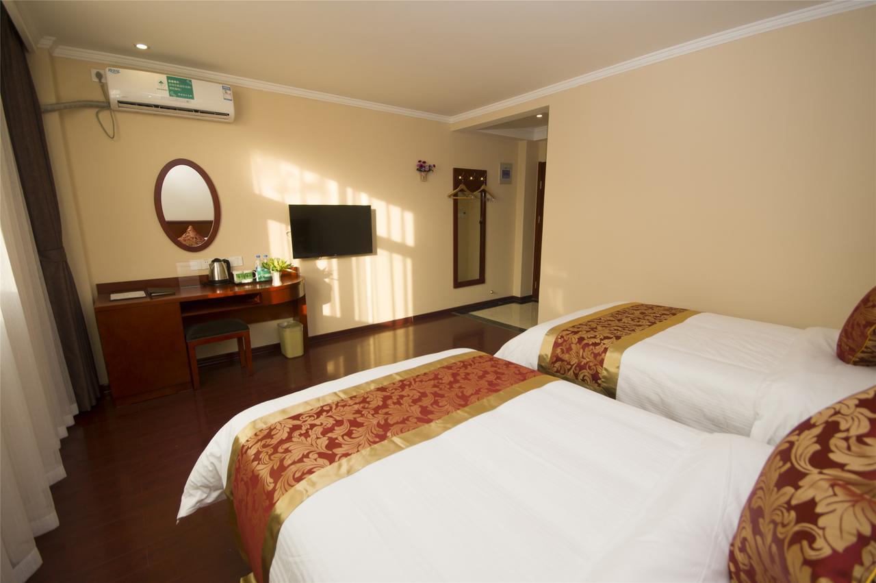 Greentree Inn Gansu Baiyin East Bus Station Lanbao Road Express Hotel Ngoại thất bức ảnh